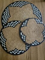 Handwoven Seagrass Wall Plates with Brown Star Leaf Design – Set of 3